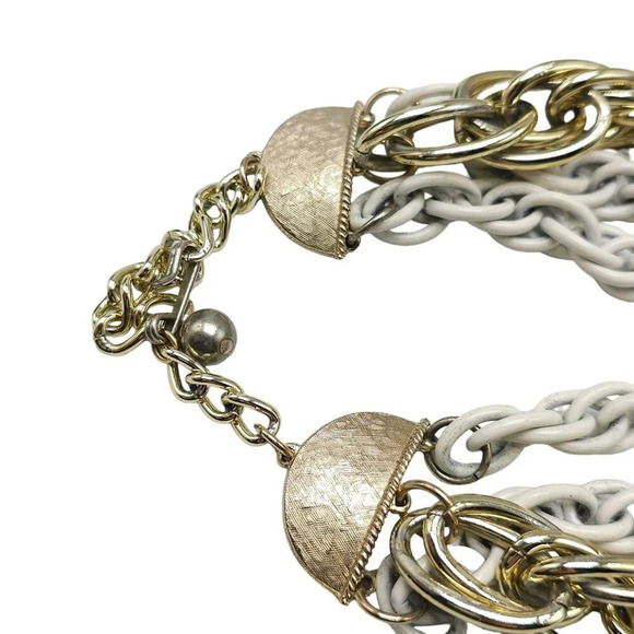 White Enamel Gold Tone Multi-Strand Bib Chunky Chain Necklace Vintage - Picture 4 of 9